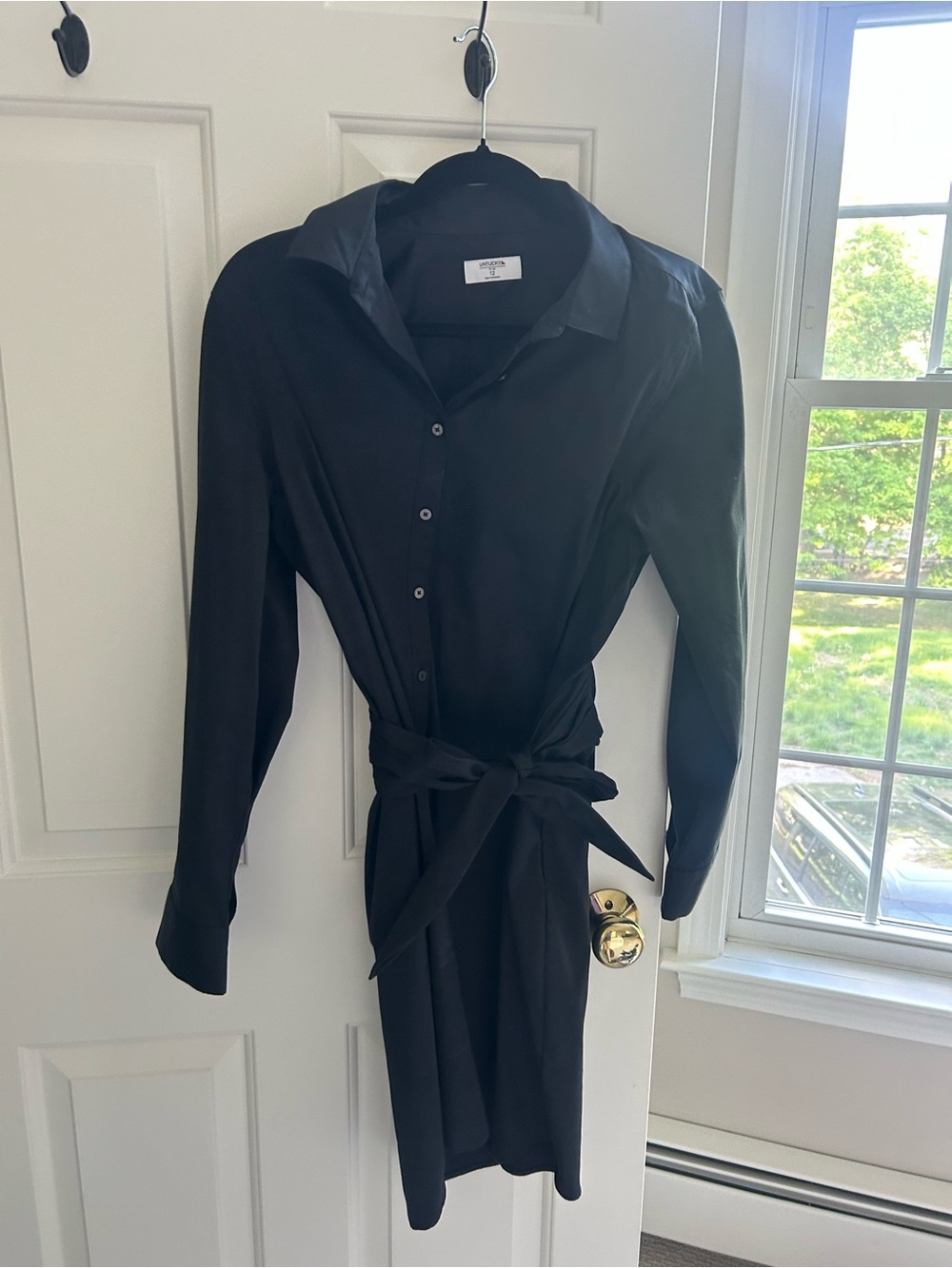 UNTUCKit Amanda Black Button-Up Shirt Dress with Waist Tie (NWOT)